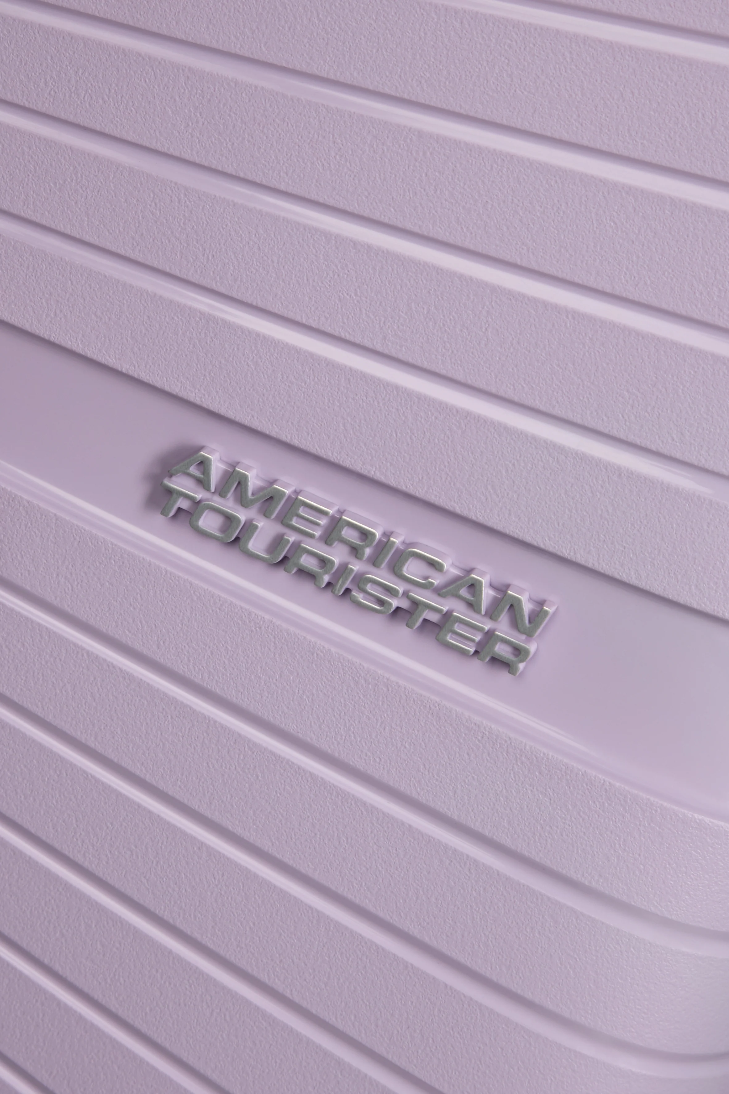 Airconic de American Tourister  Spinner Talla Mediana - Image 120
