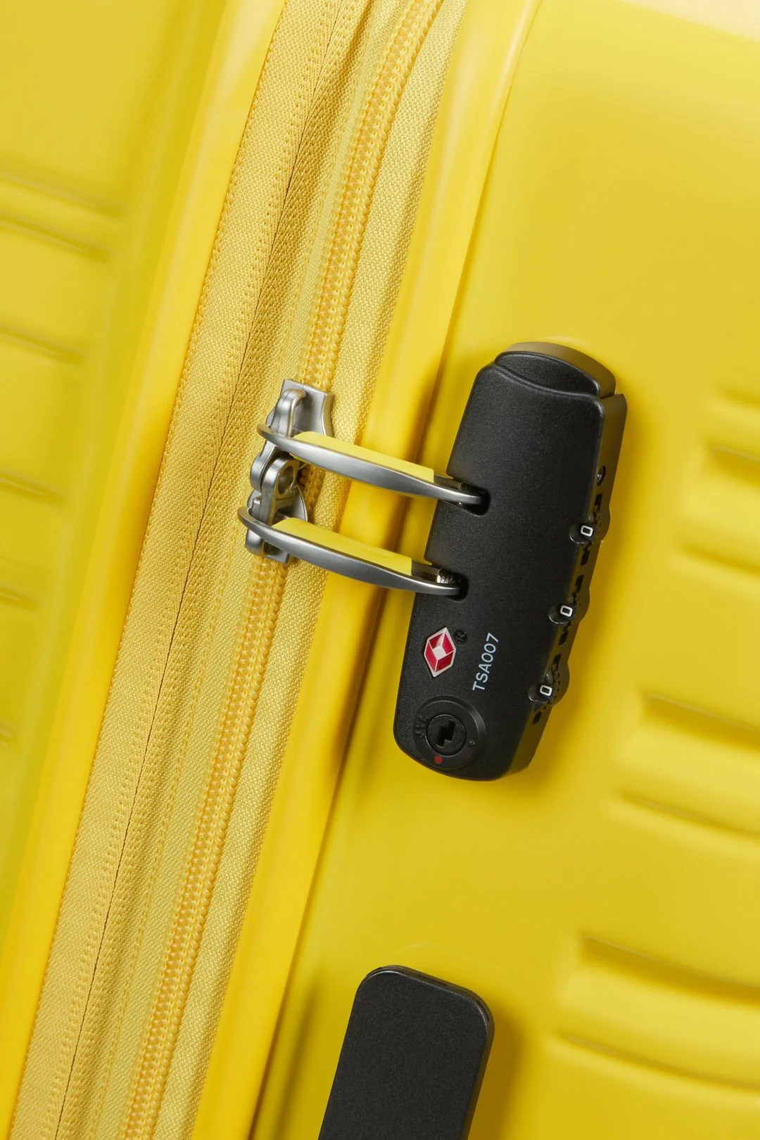 AMERICAN TOURISTER MALETA GRANDE EXTENSIBLE FLASHLINE POP 78CM - Image 7