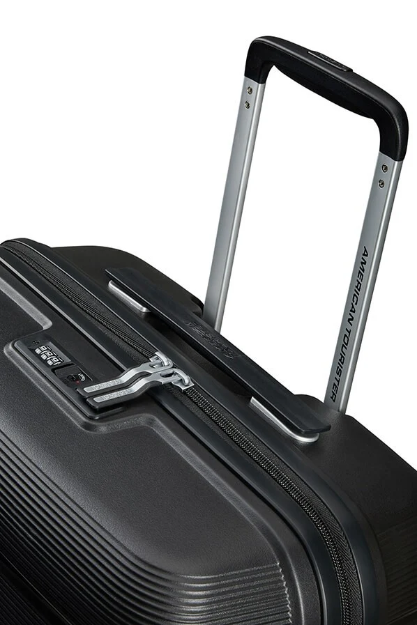Linex de American Tourister  Spinner Talla Mediana - Image 6
