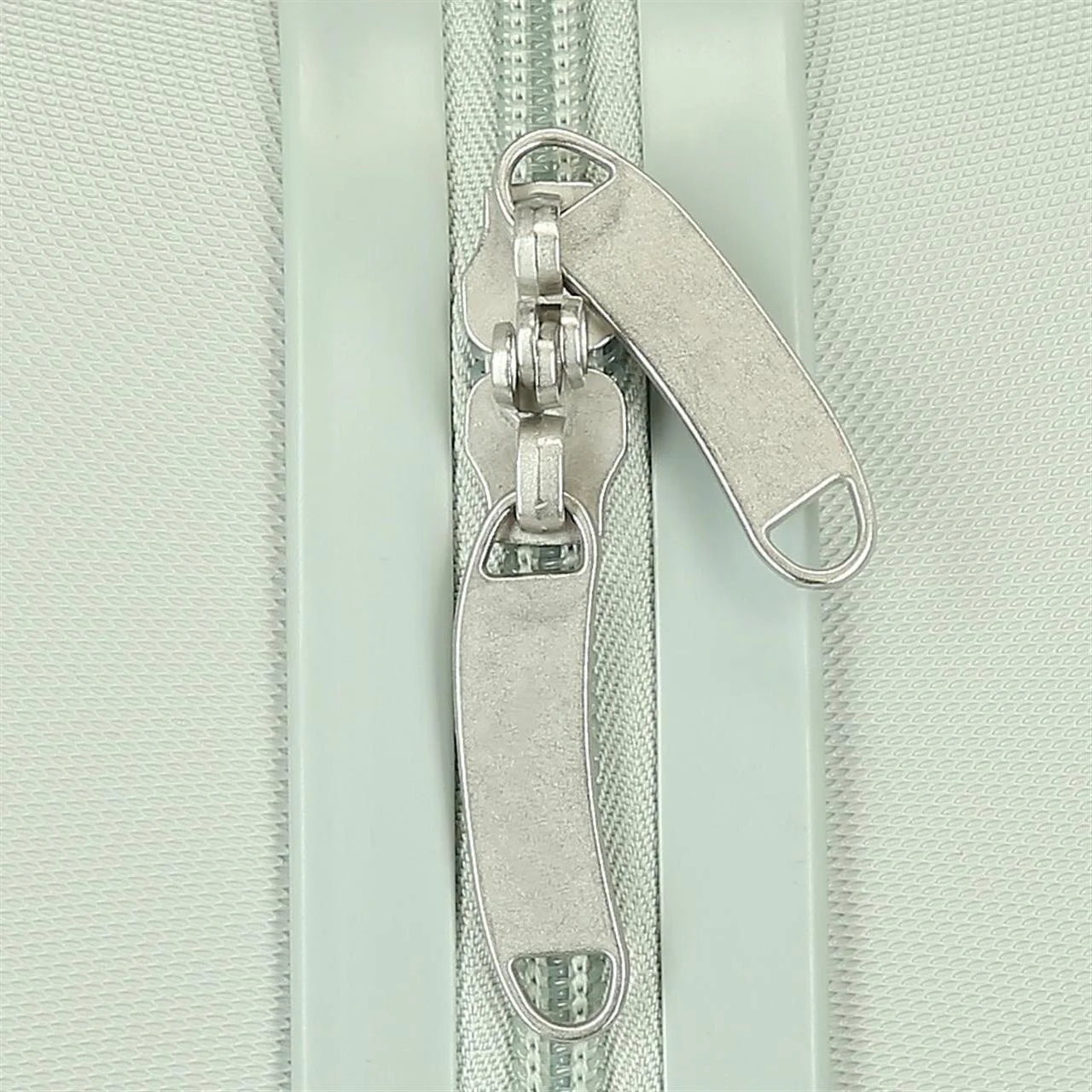 MALETA INF.ABS 4R.(2 MULTI.) 45CM. MINNIE SUNSHINE MENTA - Image 6