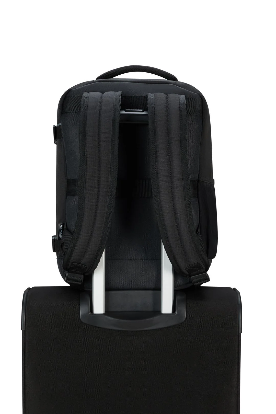 Pack Maleta Cabina SoundBox + Mochila Take2cabin de American Tourister - Negro - Image 13