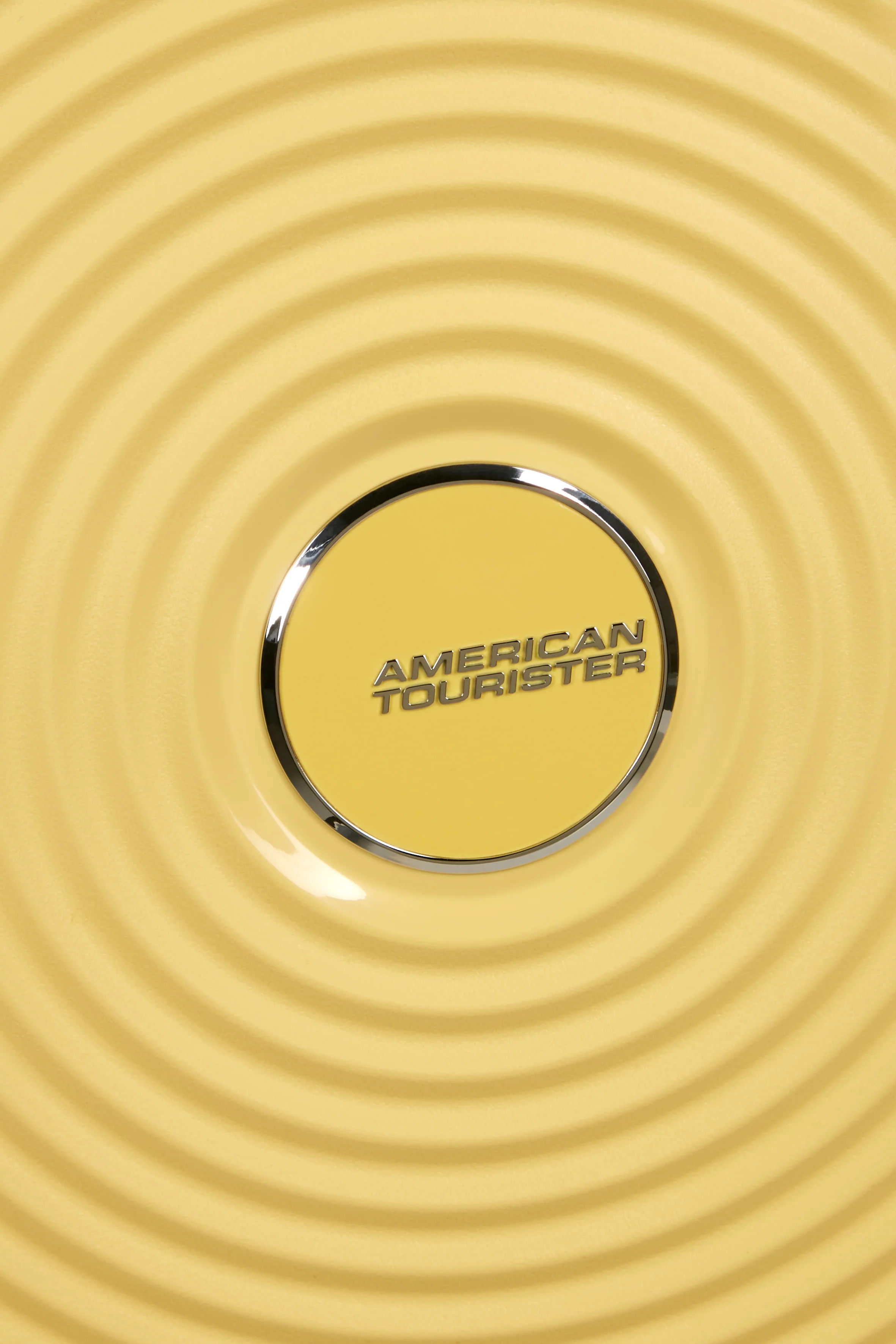 Pack Maleta Cabina SoundBox + Mochila Take2cabin de American Tourister - Amarillo pastel - Image 12