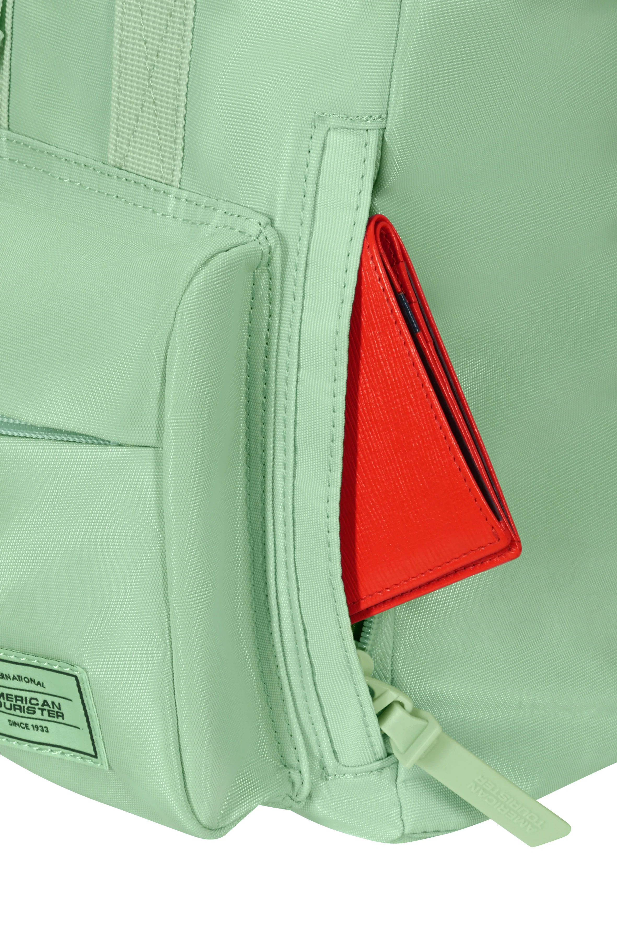 Mochila Urban Groove AMERICAN TOURISTER 17L UG16 - Image 110