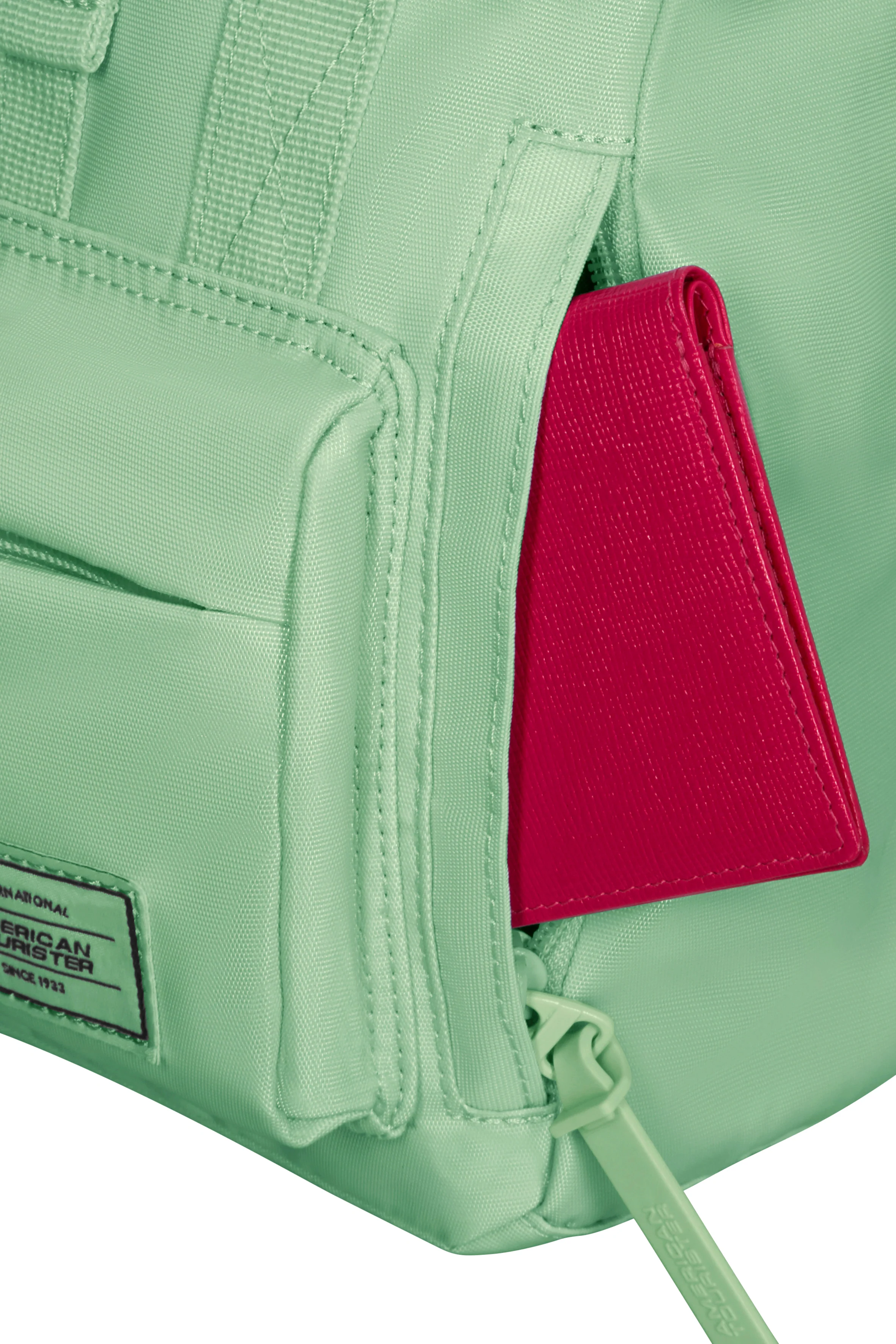 Pack Maleta MINI SoundBox 47cm + Mochila Urban groove MINI de American Tourister - Image 20