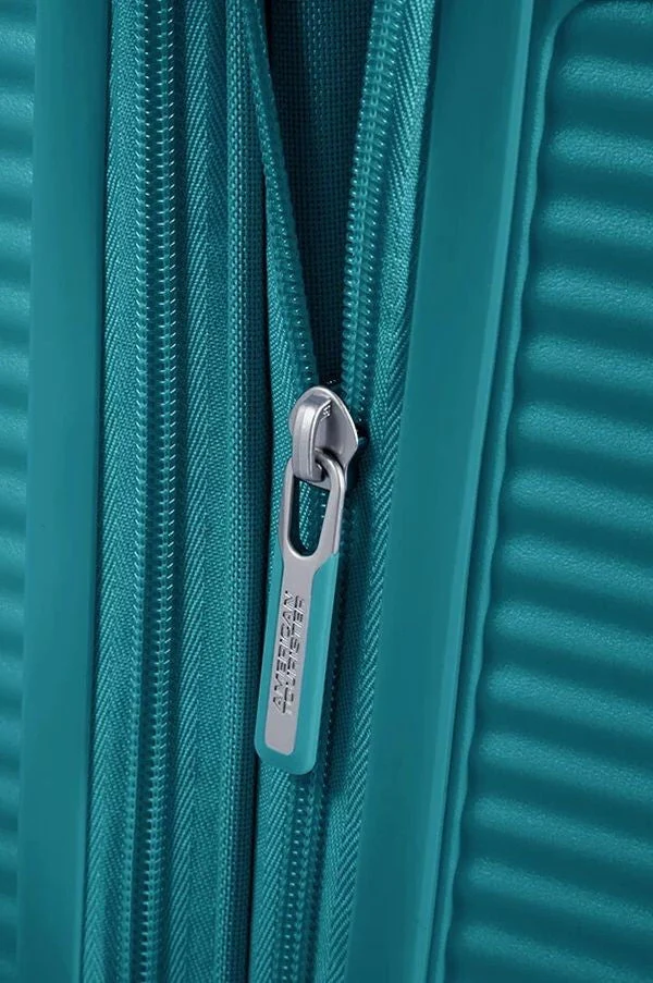 Soundbox  de American Tourister  Spinner Talla Mediana - Image 40
