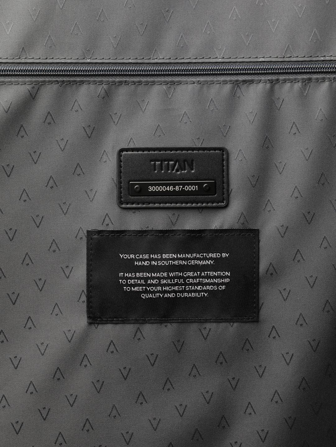 TITAN OVERSEAS MALETA DE CABINA SVT CON BOLSILLO DELANTERO PC - Image 23